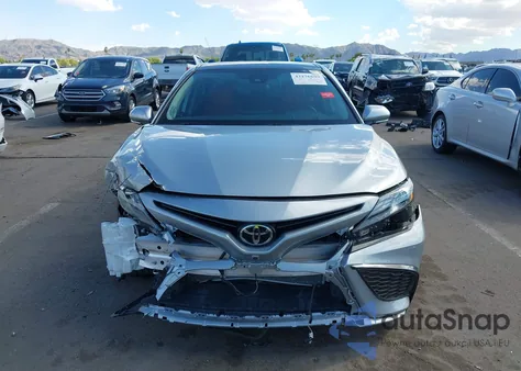 2021 Toyota Camry Xse V6 z USA, uszkodzony, nr VIN 4T1KZ1AK9MU052337